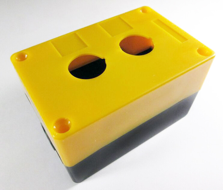 Корпус КП102 для кнопок 2места желтый TDM